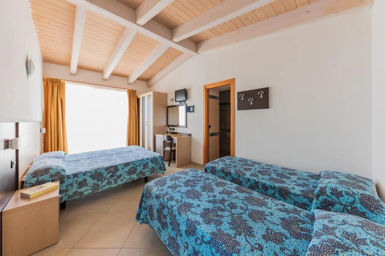 Residence Renadoro Cervia 3*,  Italy