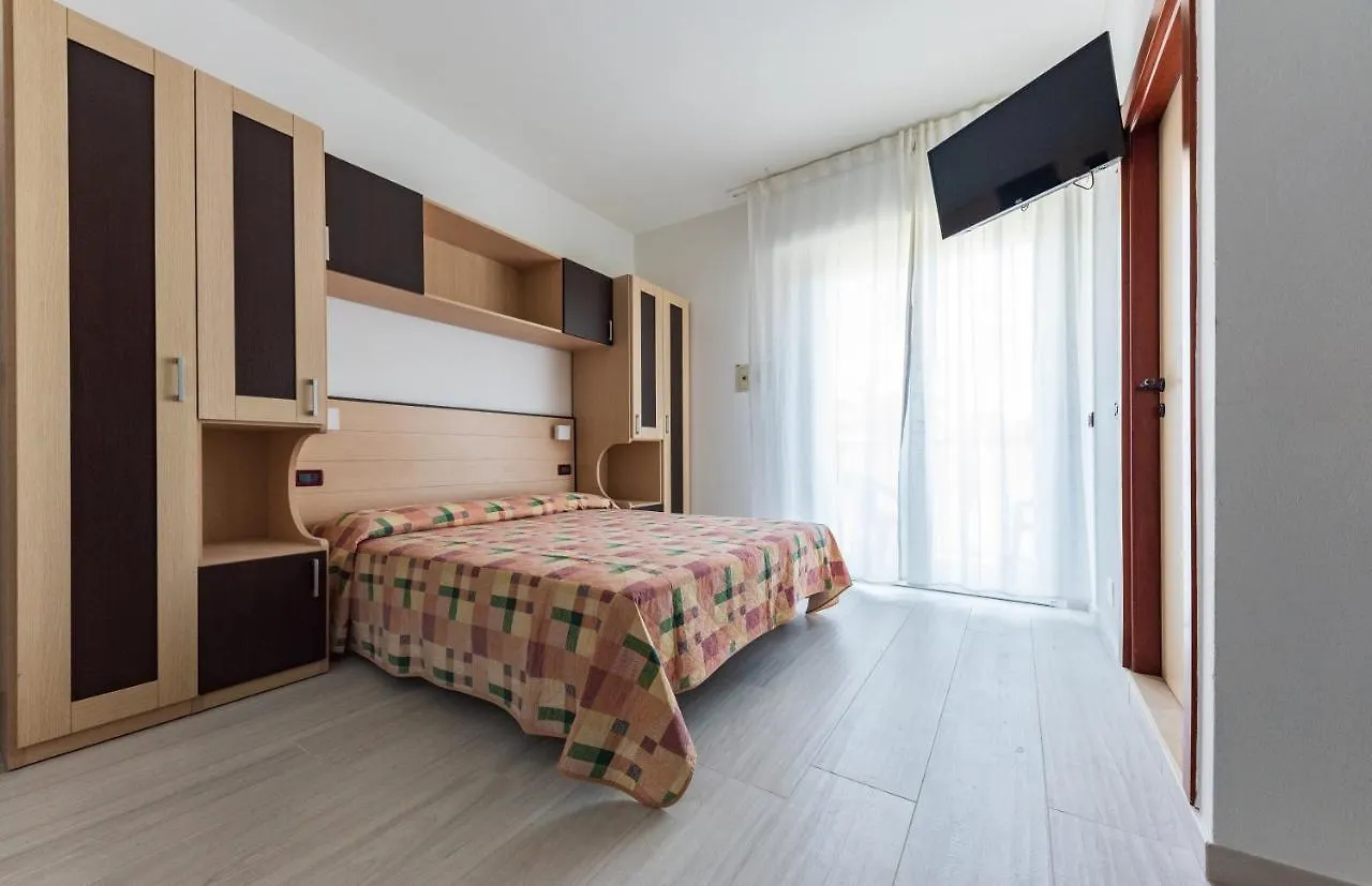 *** Aparthotel Residence Renadoro Cervia Italy