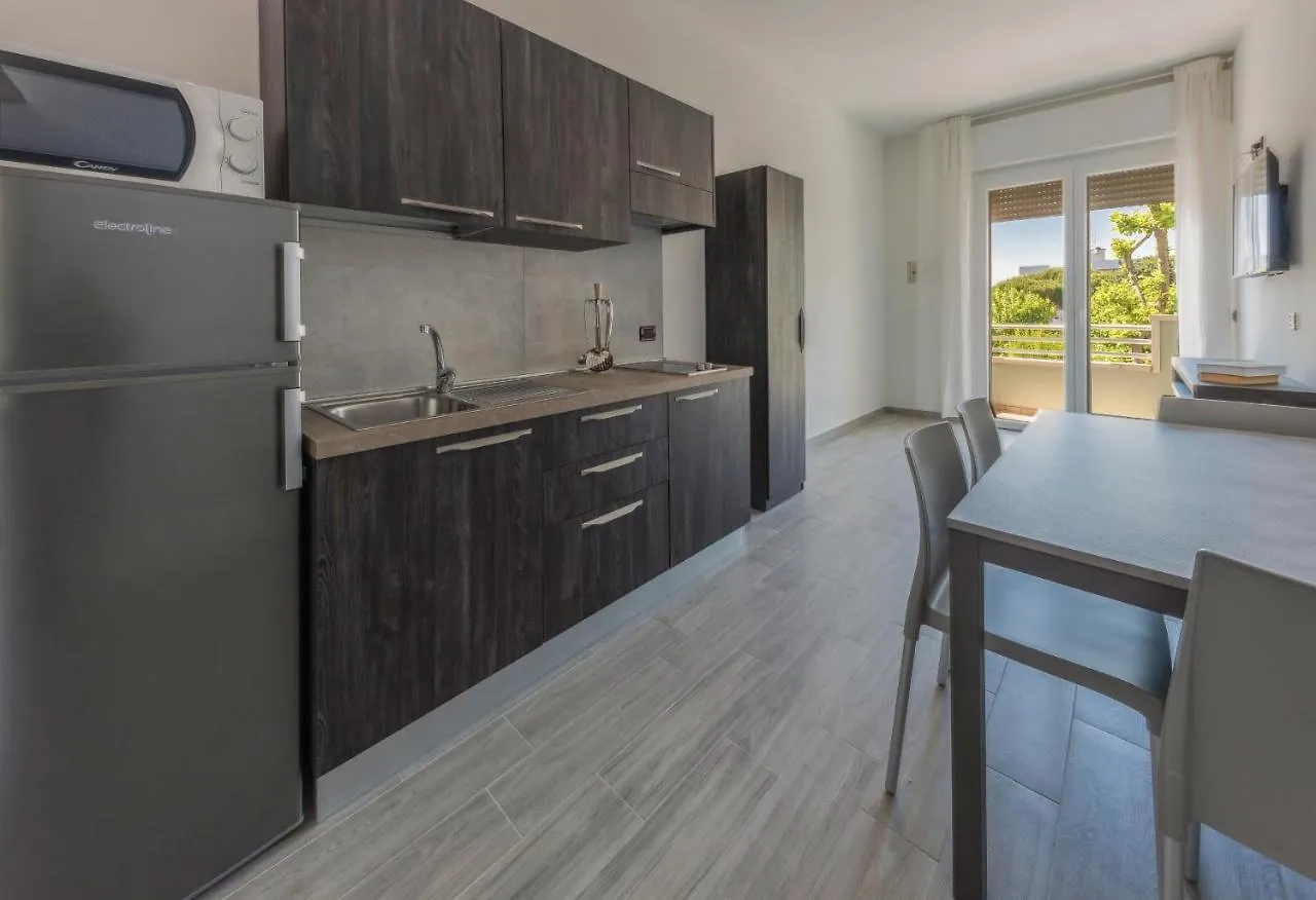 Aparthotel Residence Renadoro Cervia